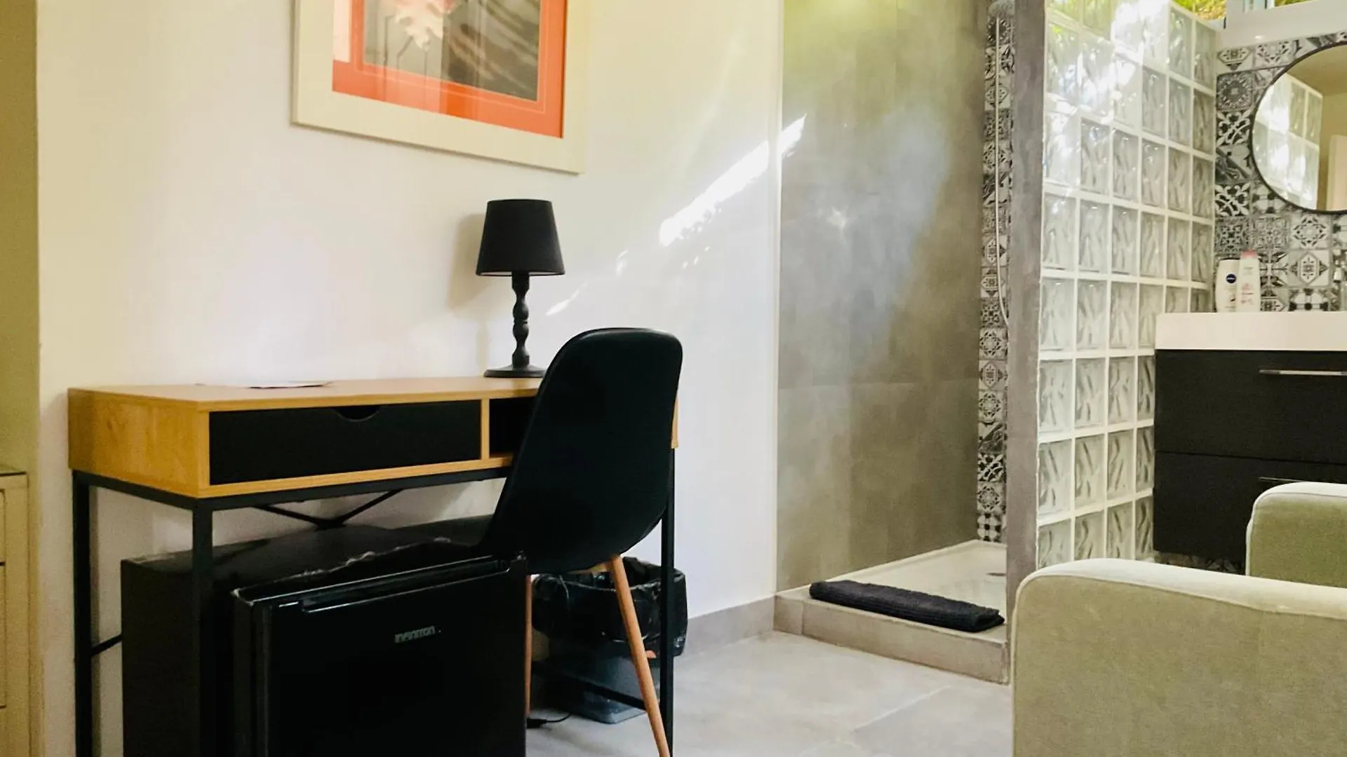 At Home In Malaga Stay & Solo Travellers Rincon de la Victoria Bed & Breakfast