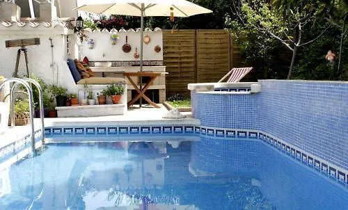 At Home In Malaga Stay & Solo Travellers Rincon de la Victoria Bed & Breakfast